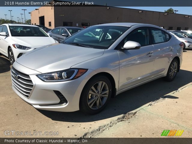 2018 Hyundai Elantra SEL in Symphony Silver