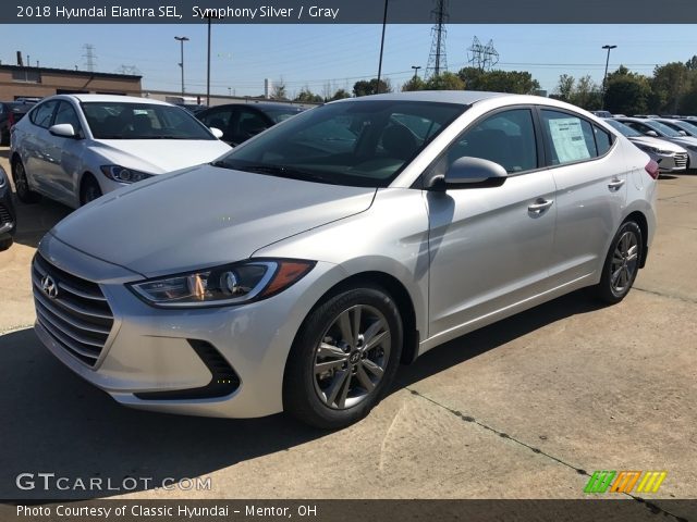 2018 Hyundai Elantra SEL in Symphony Silver