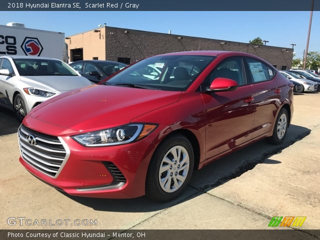 2018 Hyundai Elantra SE in Scarlet Red