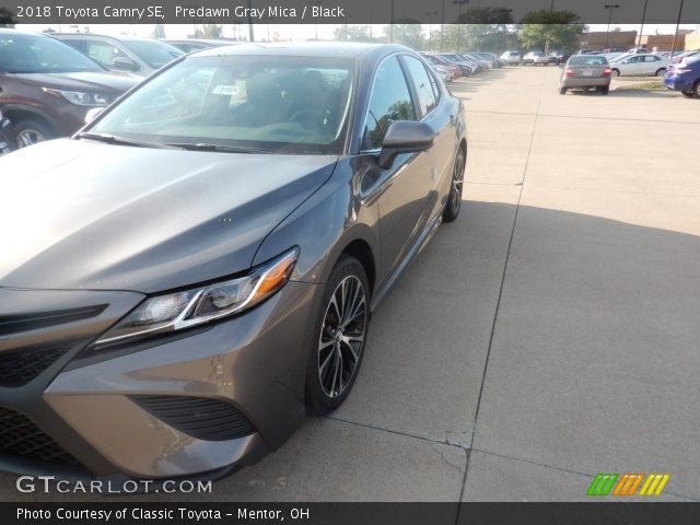 2018 Toyota Camry SE in Predawn Gray Mica