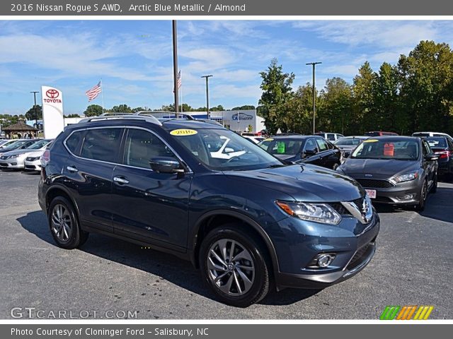 2016 Nissan Rogue S AWD in Arctic Blue Metallic