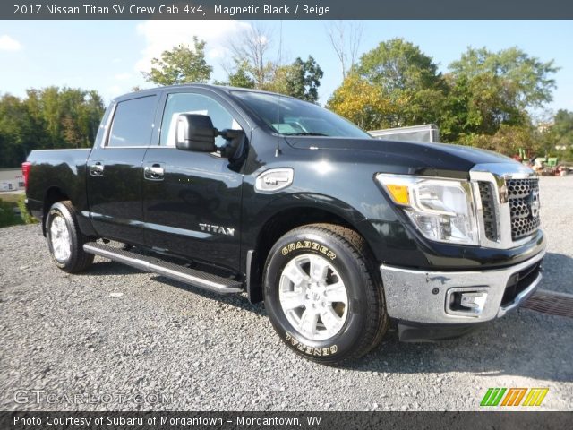 2017 Nissan Titan SV Crew Cab 4x4 in Magnetic Black