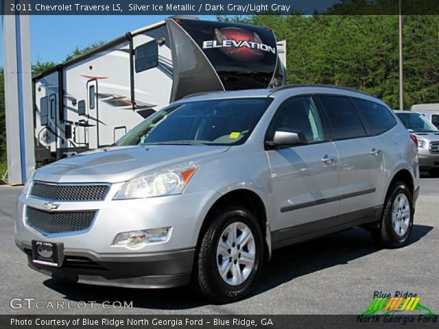 2011 Chevrolet Traverse LS in Silver Ice Metallic