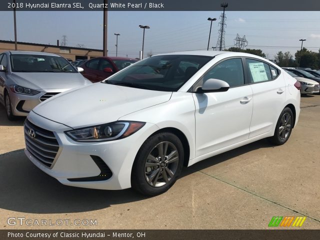 2018 Hyundai Elantra SEL in Quartz White Pearl