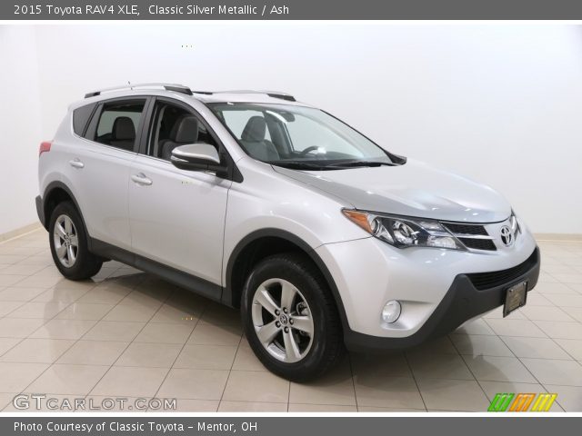 2015 Toyota RAV4 XLE in Classic Silver Metallic
