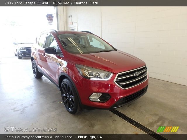 2017 Ford Escape SE 4WD in Ruby Red