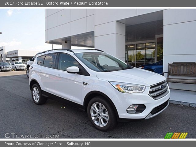 2017 Ford Escape SE in Oxford White