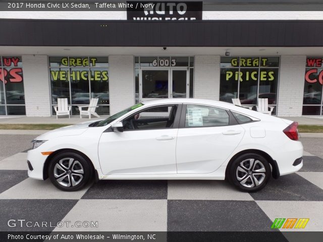 2017 Honda Civic LX Sedan in Taffeta White