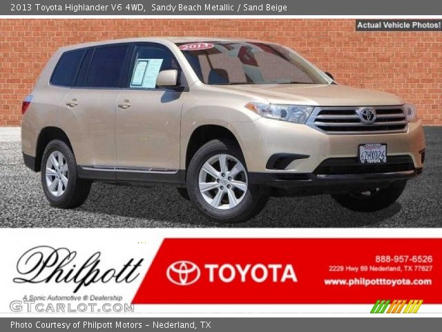 2013 Toyota Highlander V6 4WD in Sandy Beach Metallic
