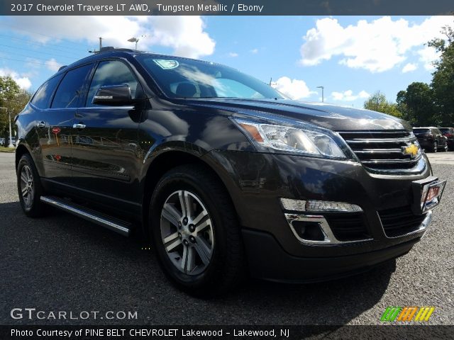2017 Chevrolet Traverse LT AWD in Tungsten Metallic