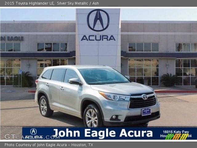 2015 Toyota Highlander LE in Silver Sky Metallic