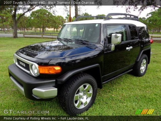 2007 Toyota FJ Cruiser 4WD in Black Diamond