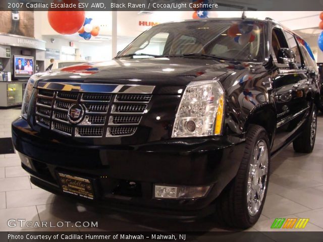 2007 Cadillac Escalade ESV AWD in Black Raven