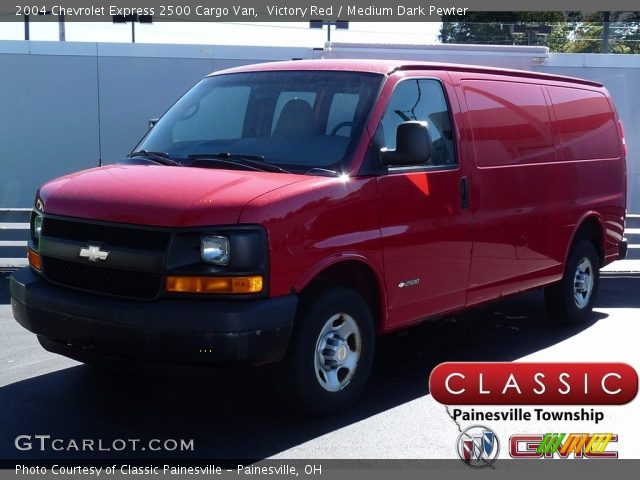 2004 Chevrolet Express 2500 Cargo Van in Victory Red