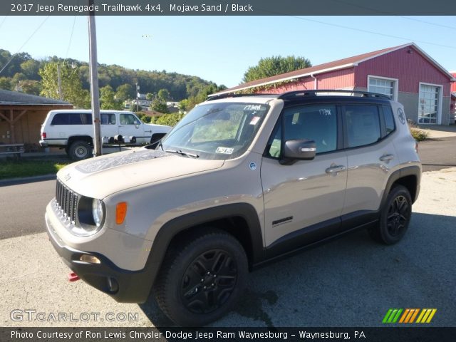 2017 Jeep Renegade Trailhawk 4x4 in Mojave Sand