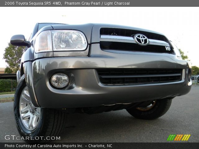 2006 Toyota Sequoia SR5 4WD in Phantom Gray Pearl