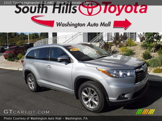 2015 Toyota Highlander XLE AWD in Silver Sky Metallic