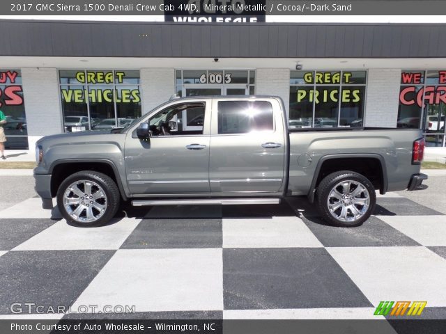 2017 GMC Sierra 1500 Denali Crew Cab 4WD in Mineral Metallic