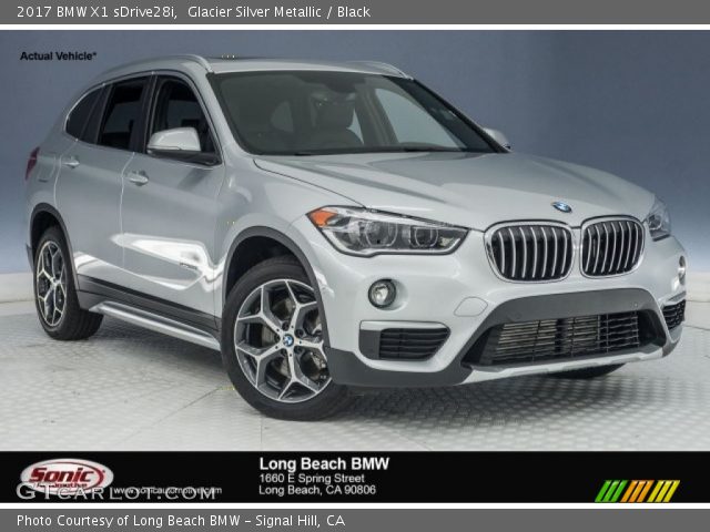 2017 BMW X1 sDrive28i in Glacier Silver Metallic