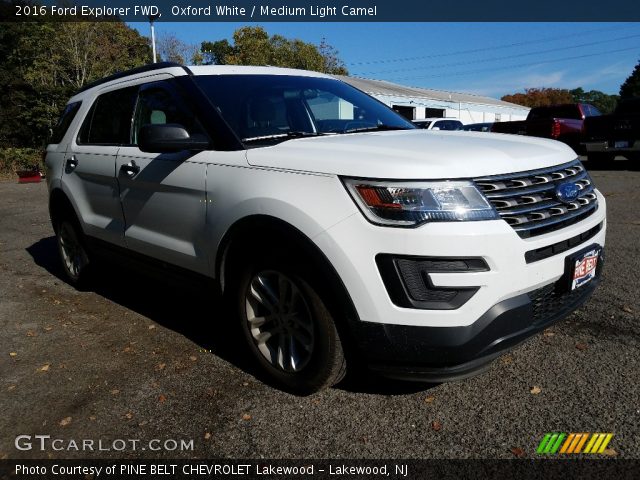 2016 Ford Explorer FWD in Oxford White