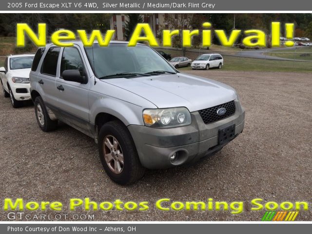 2005 Ford Escape XLT V6 4WD in Silver Metallic