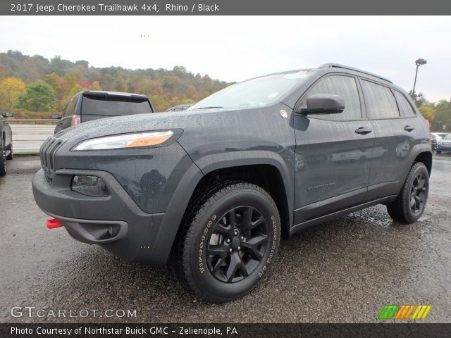 2017 Jeep Cherokee Trailhawk 4x4 in Rhino