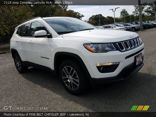 2018 Jeep Compass Latitude 4x4 in White