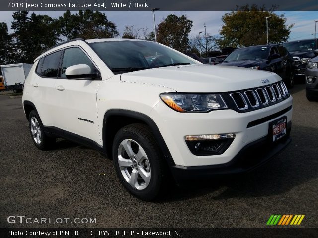 2018 Jeep Compass Latitude 4x4 in White