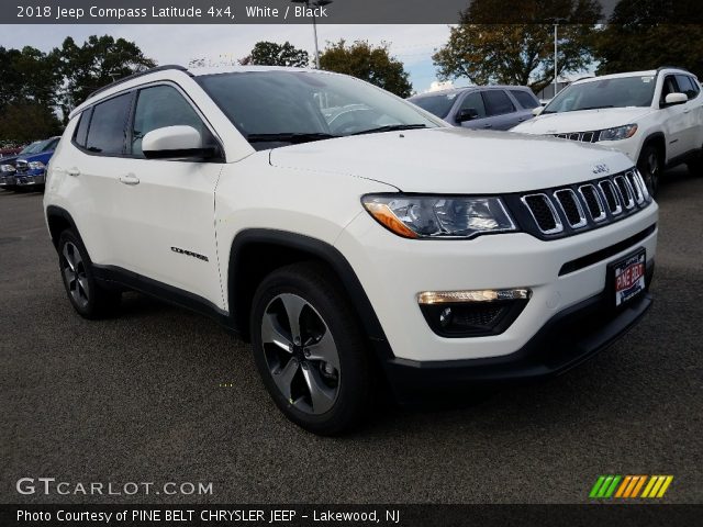 2018 Jeep Compass Latitude 4x4 in White