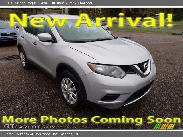 2016 Nissan Rogue S AWD in Brilliant Silver