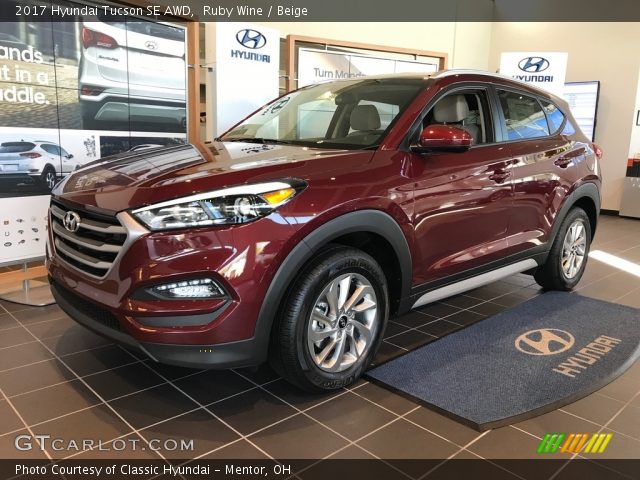 2017 Hyundai Tucson SE AWD in Ruby Wine