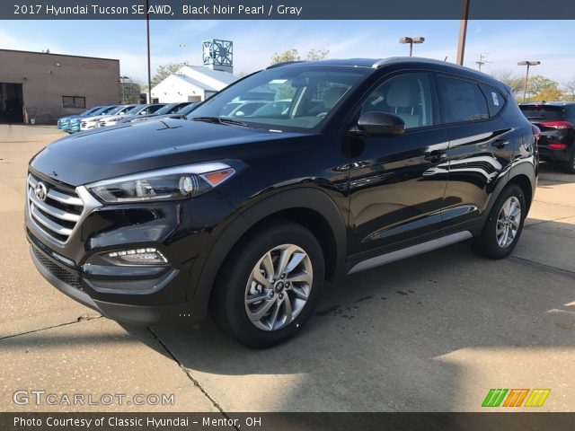 2017 Hyundai Tucson SE AWD in Black Noir Pearl
