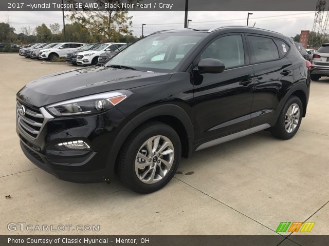 2017 Hyundai Tucson SE AWD in Black Noir Pearl