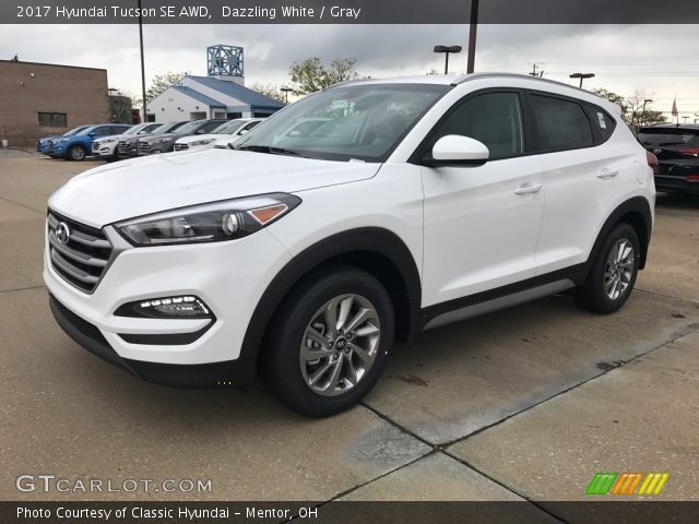 2017 Hyundai Tucson SE AWD in Dazzling White