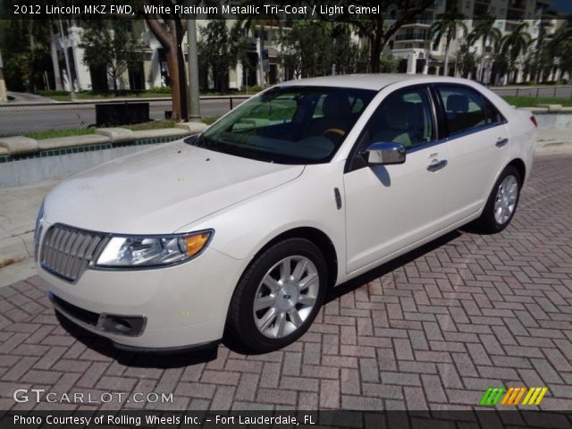 2012 Lincoln MKZ FWD in White Platinum Metallic Tri-Coat