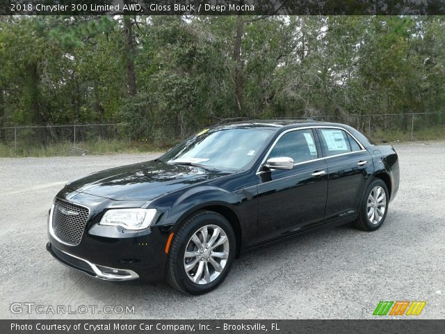 2018 Chrysler 300 Limited AWD in Gloss Black