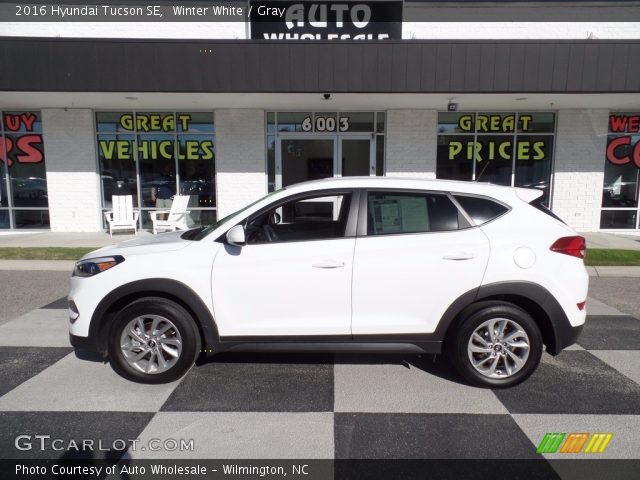 2016 Hyundai Tucson SE in Winter White