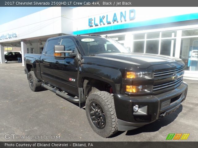 2017 Chevrolet Silverado 2500HD LT Crew Cab 4x4 in Black