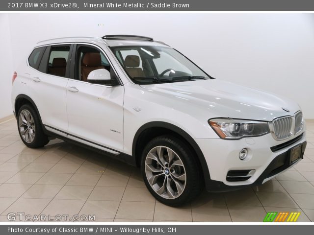 2017 BMW X3 xDrive28i in Mineral White Metallic