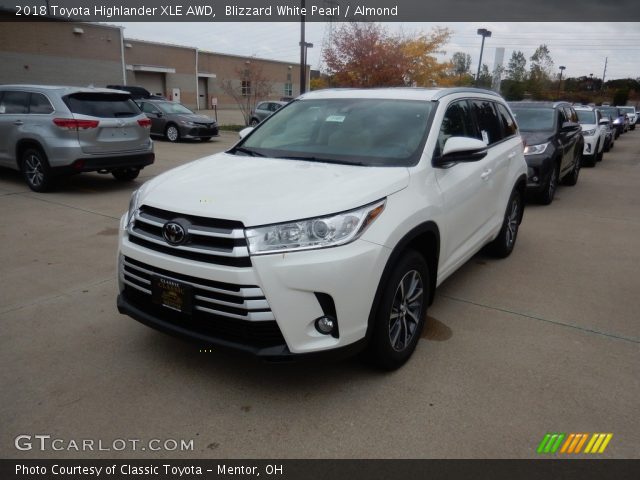 2018 Toyota Highlander XLE AWD in Blizzard White Pearl