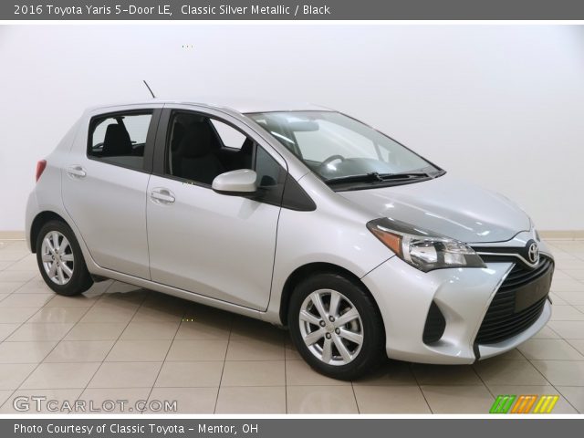 2016 Toyota Yaris 5-Door LE in Classic Silver Metallic