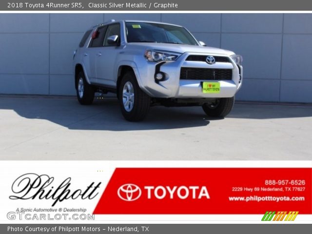 2018 Toyota 4Runner SR5 in Classic Silver Metallic