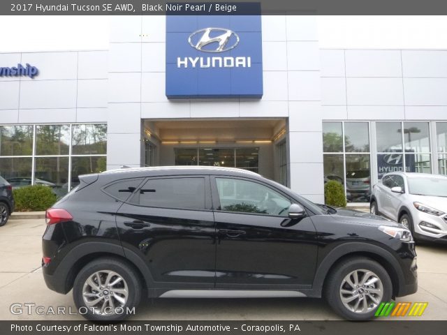2017 Hyundai Tucson SE AWD in Black Noir Pearl