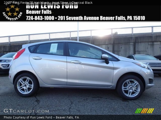 2017 Ford Fiesta SE Hatchback in Ingot Silver
