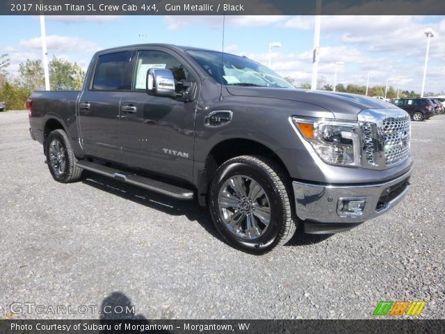 2017 Nissan Titan SL Crew Cab 4x4 in Gun Metallic