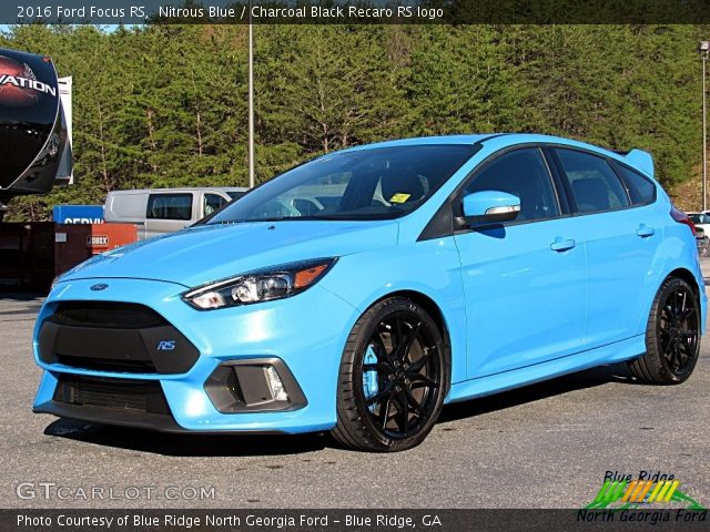 2016 Ford Focus RS in Nitrous Blue