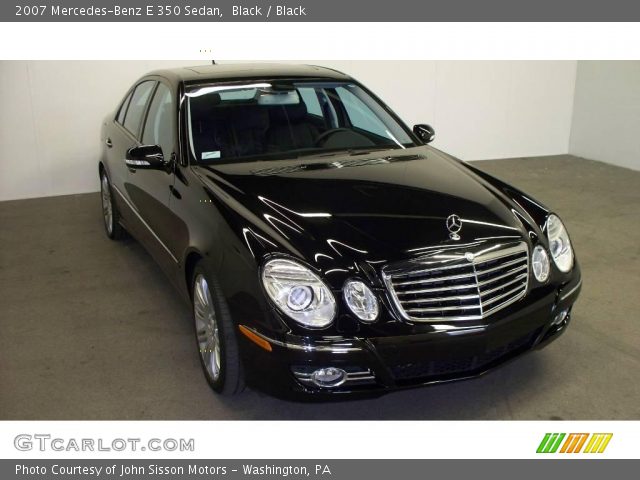 2007 Mercedes-Benz E 350 Sedan in Black