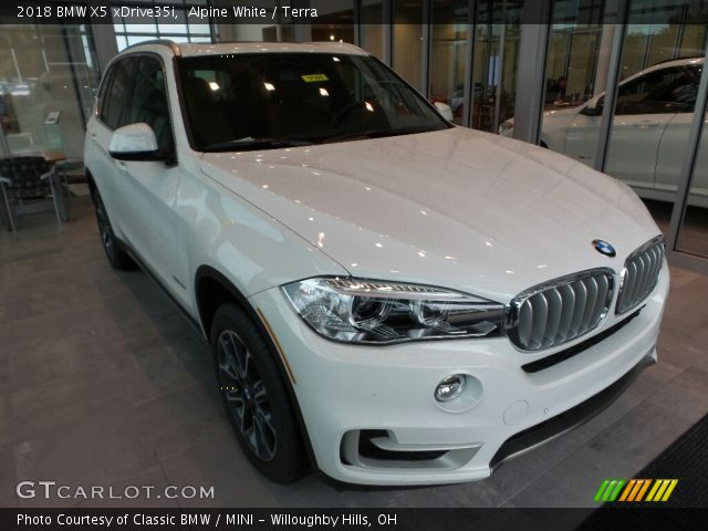2018 BMW X5 xDrive35i in Alpine White