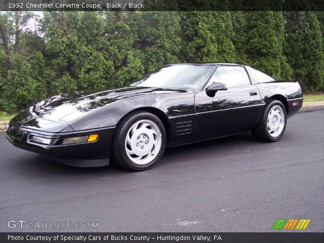 1992 Chevrolet Corvette Coupe in Black