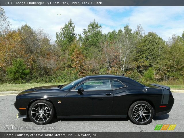2018 Dodge Challenger R/T Scat Pack in Pitch Black